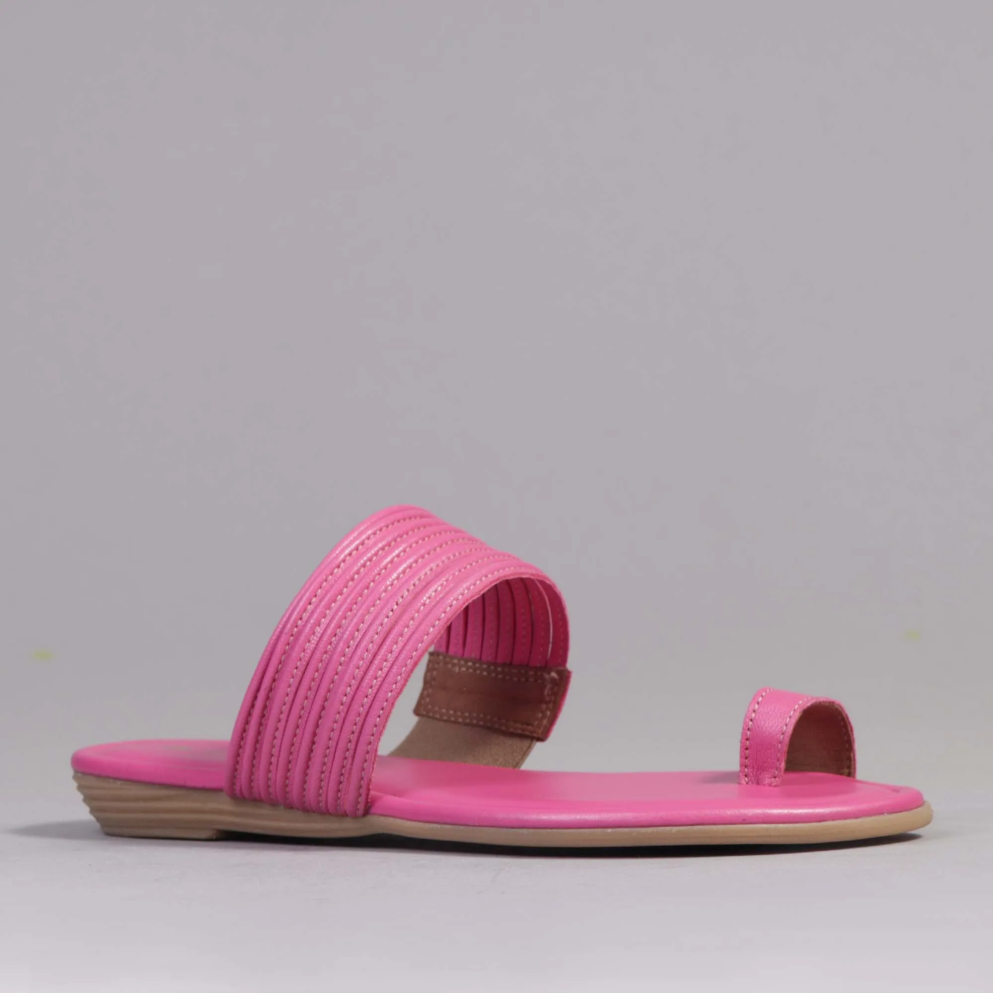 Flat strappy thong sandals in Hot Pink - 12559