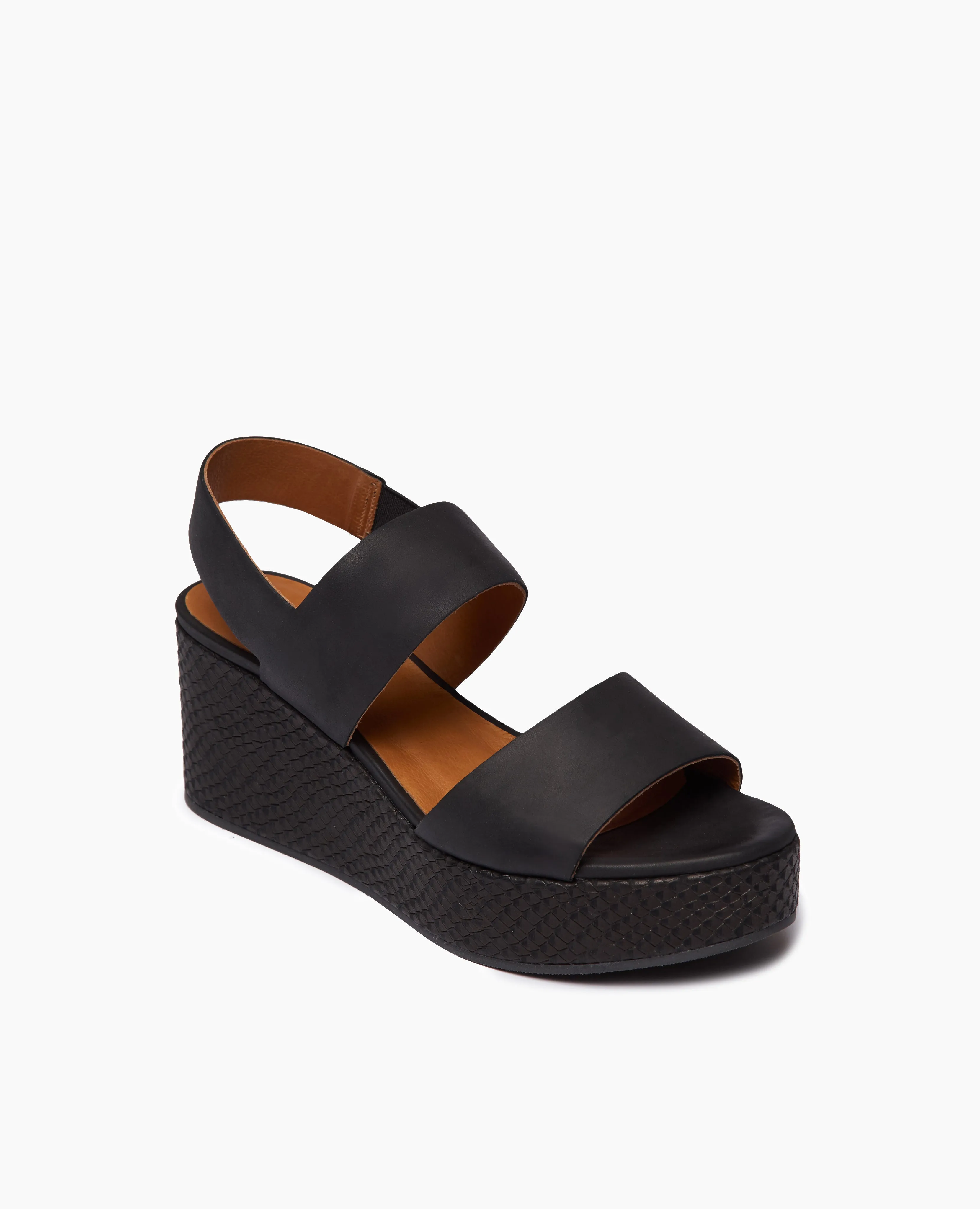 Leonora Wedge