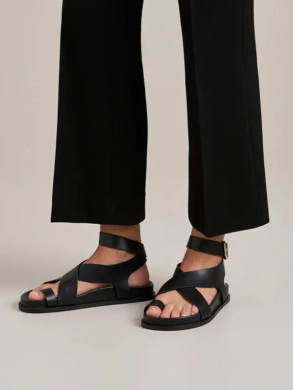 The Jalan Sandal in Black